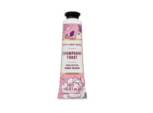 CHAMPAYNE TOAST 1 <ul class="a-unordered-list a-vertical a-spacing-mini"> <li><span class="a-list-item">A cheers-worthy spritzer of bubbly champagne, sparkling berries & juicy tangerine</span></li> </ul>