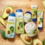 AVON CARE REPLENISHING MOISTURE BODY WASH WITH AVOCADO
