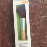 CALA BAMBOO POWDER BRUSH
